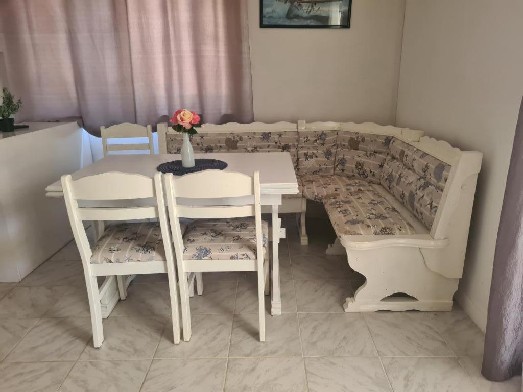 Apartments Triton Rogoznica  Kültér fotó