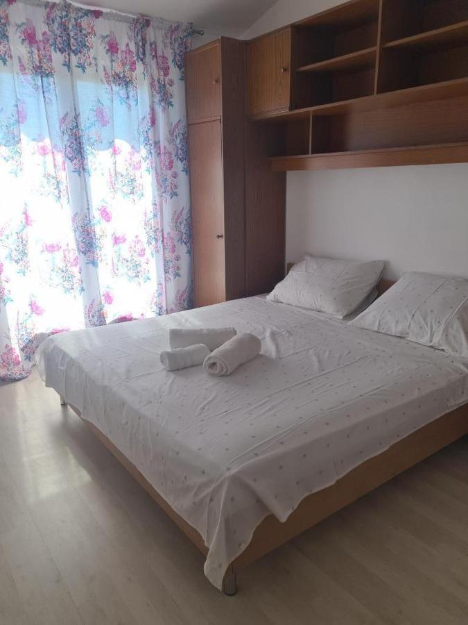 Apartments Triton Rogoznica  Kültér fotó