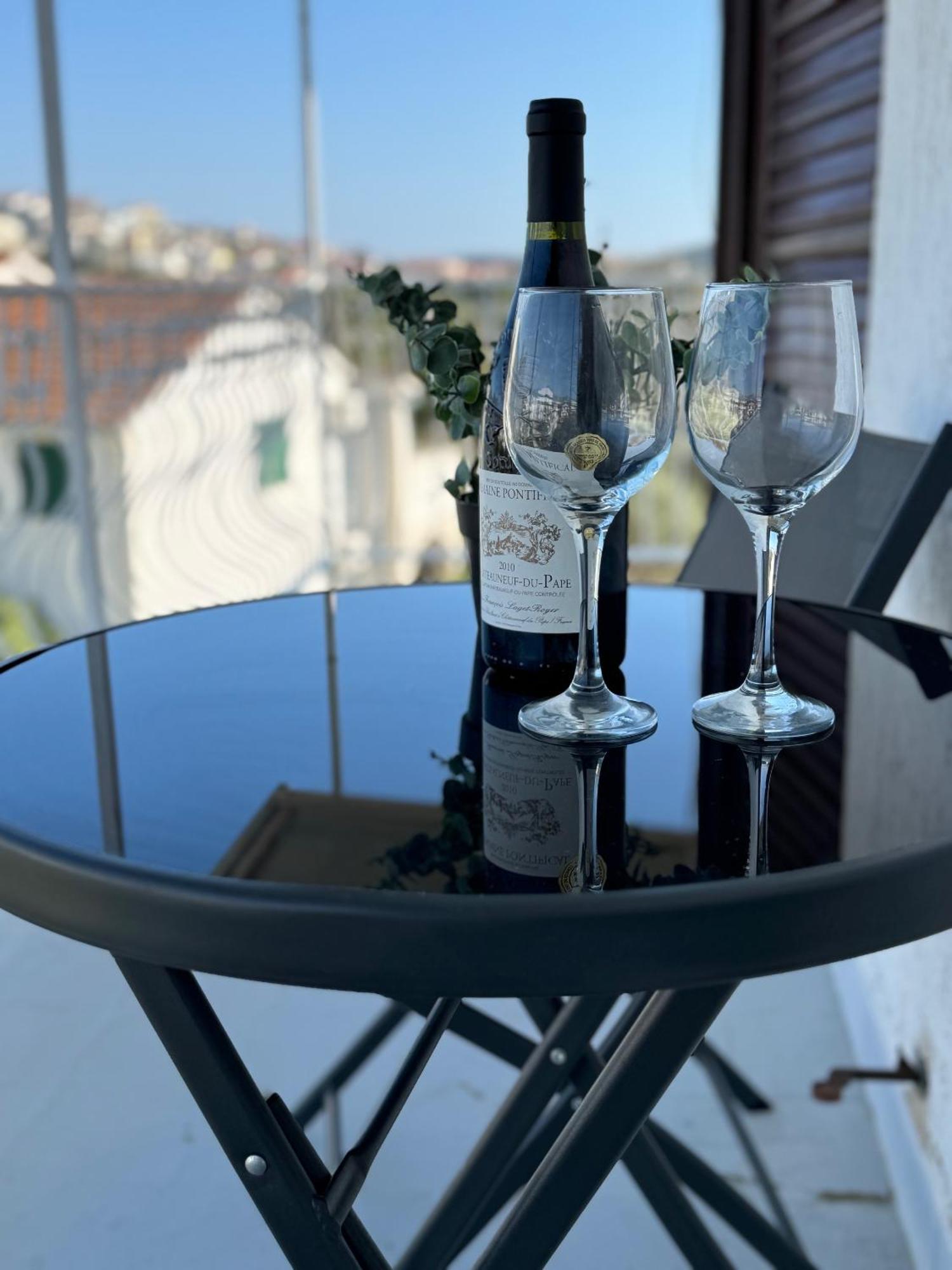 Apartments Triton Rogoznica  Kültér fotó