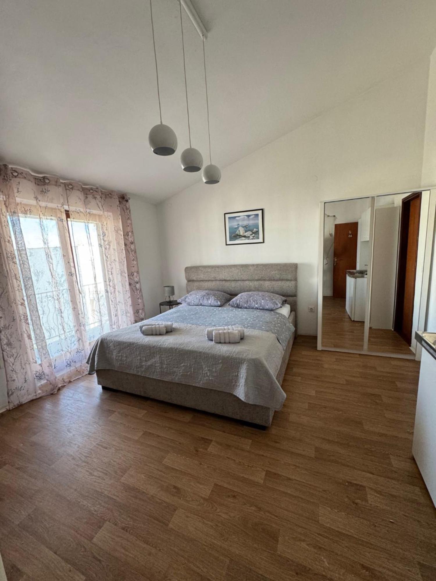Apartments Triton Rogoznica  Kültér fotó