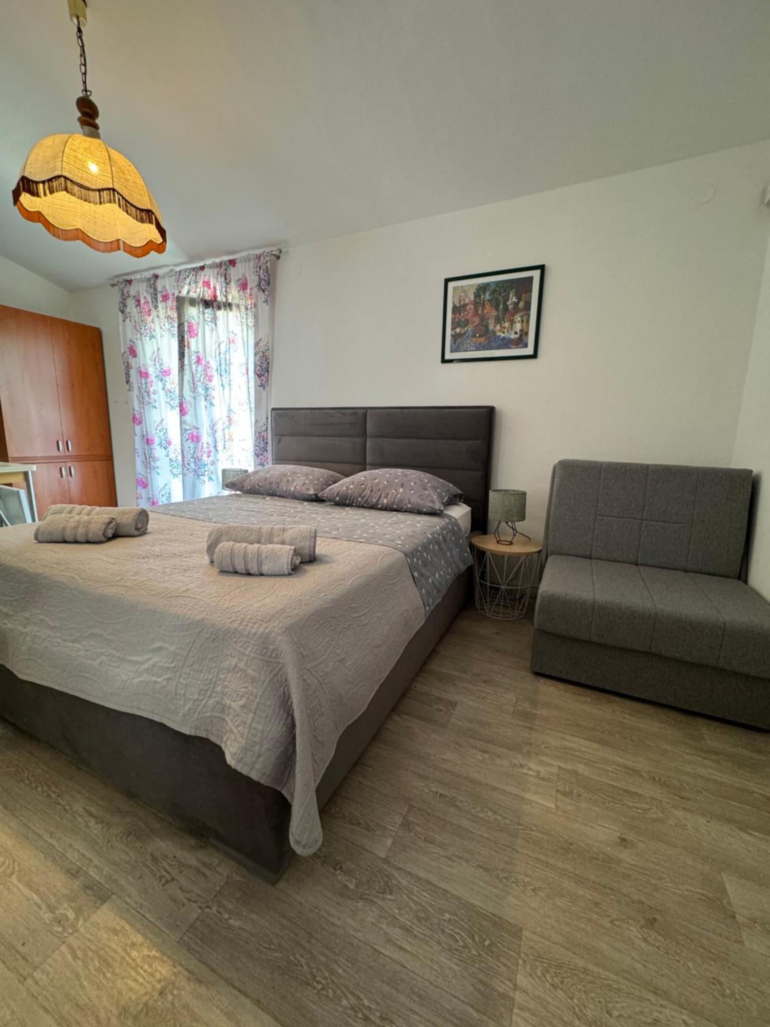 Apartments Triton Rogoznica  Kültér fotó